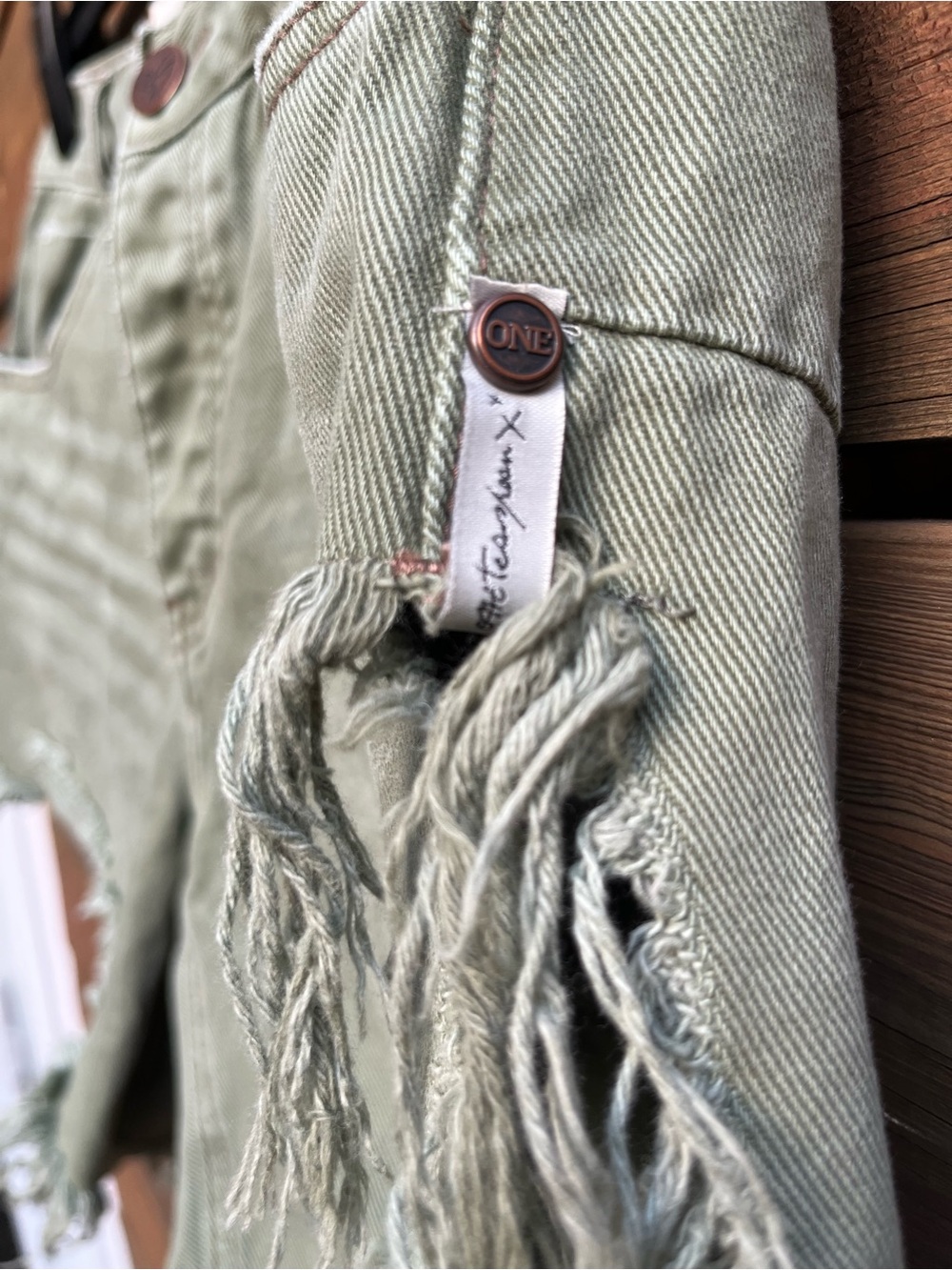 One Teaspoon Frankies Frayed Military Green Denim Shorts - Picture 4 of 9